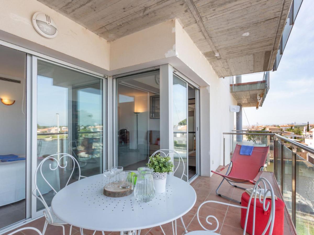 Apartment Cap Mestral By Interhome Roses Eksteriør billede