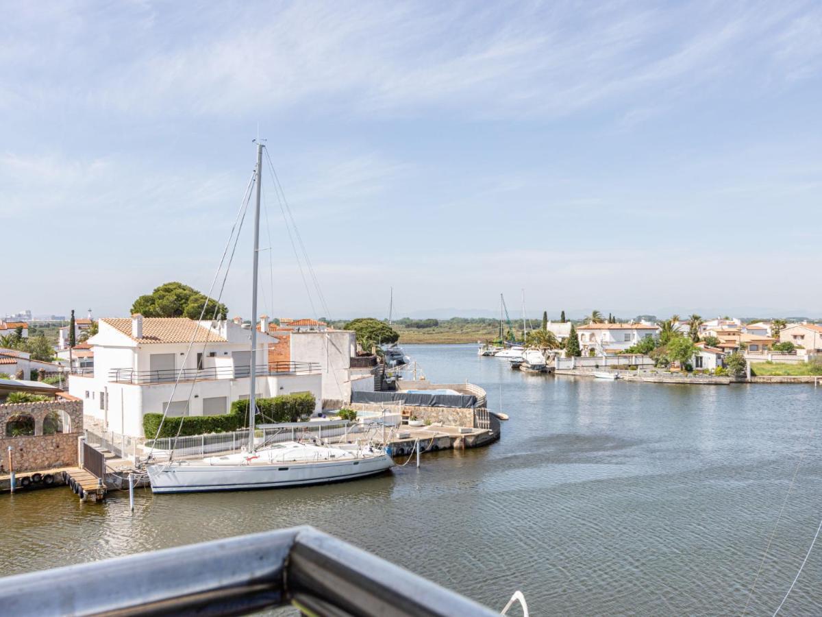 Apartment Cap Mestral By Interhome Roses Eksteriør billede